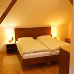 مزرعة للإقامة Tourist Farm Zelinc