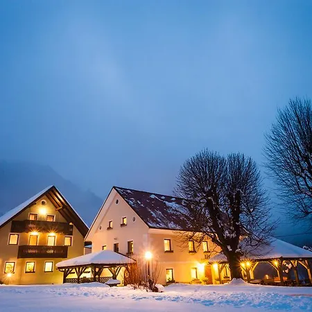 Tourist Farm Zelinc * Cerkno