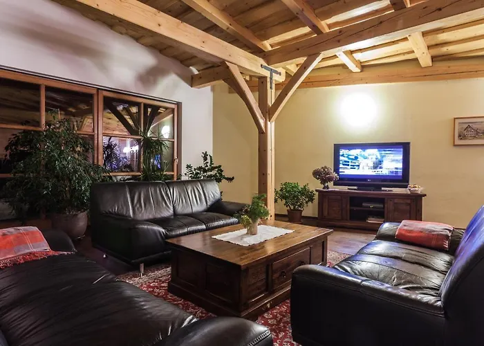 Tourist Farm Zelinc مزرعة للإقامة *